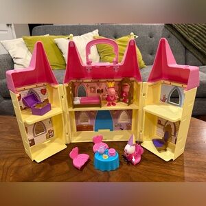 Peppa Pig Castle